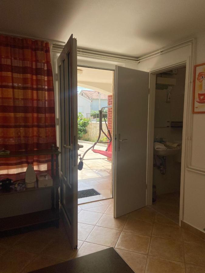 Apartament Ruzica *