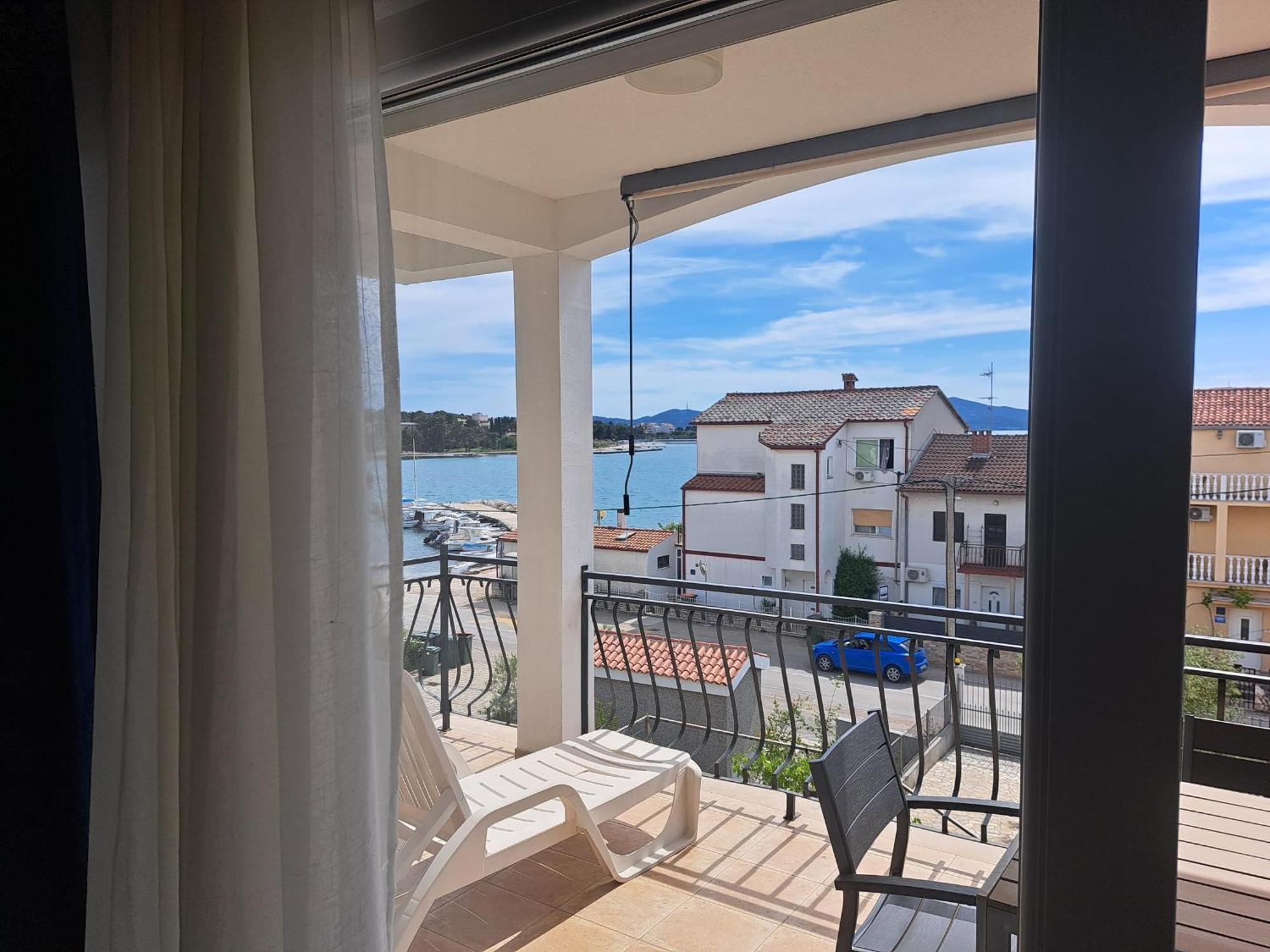 Apartament Ruzica *