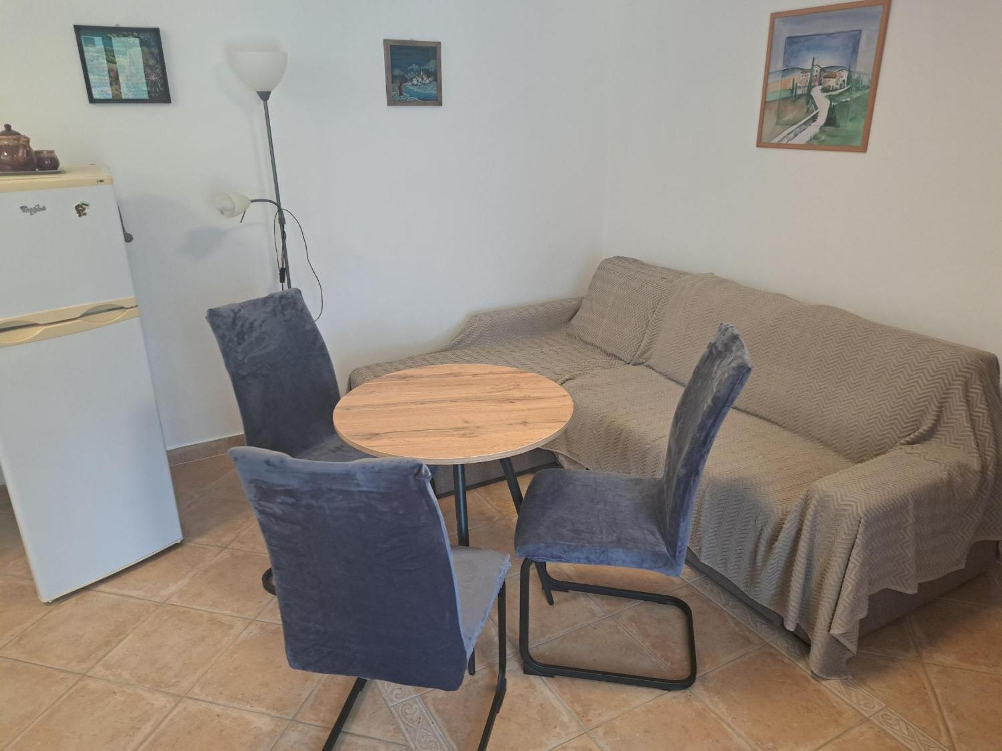Apartament Ruzica *